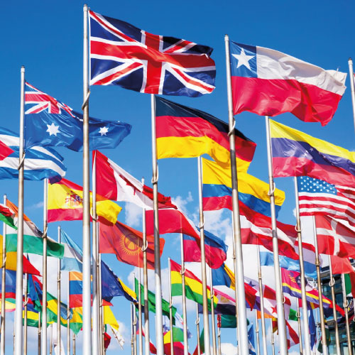 Desbloquear oportunidades globales: El impacto de las conexiones internacionales cuando se estudia en el extranjero